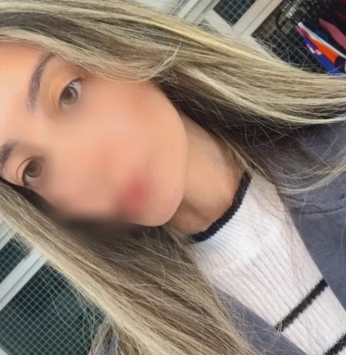Andrea, 20