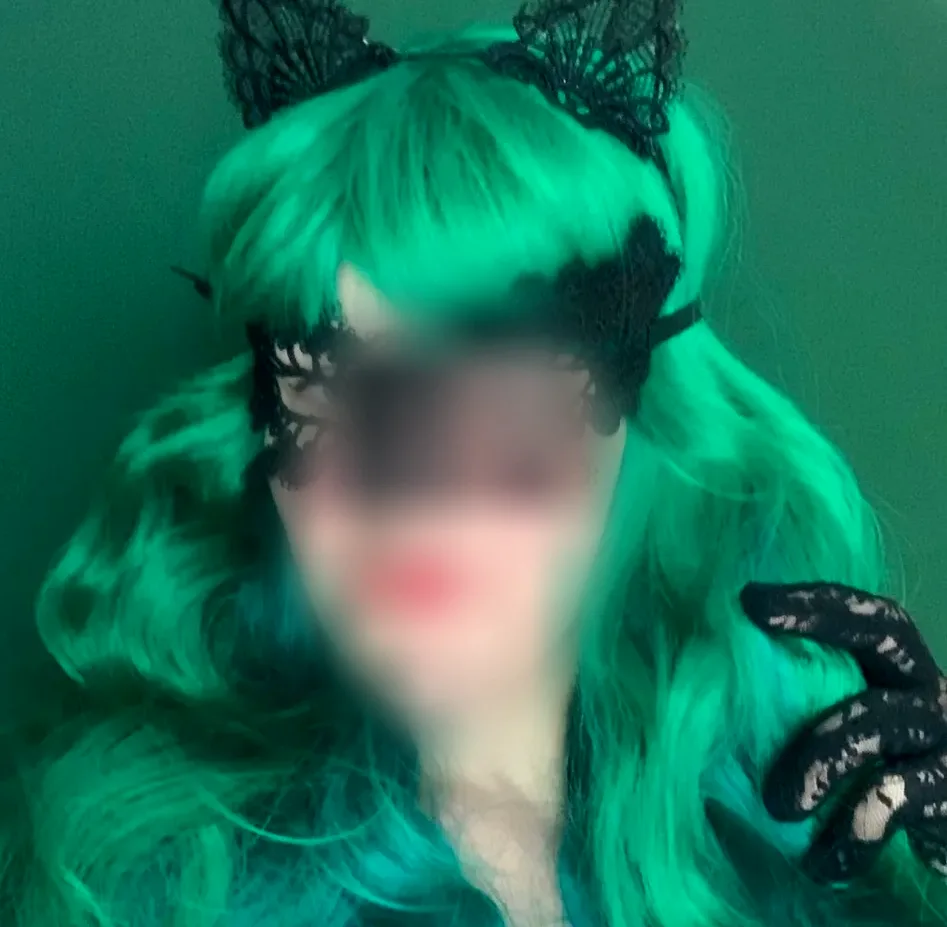 Johanna, 24